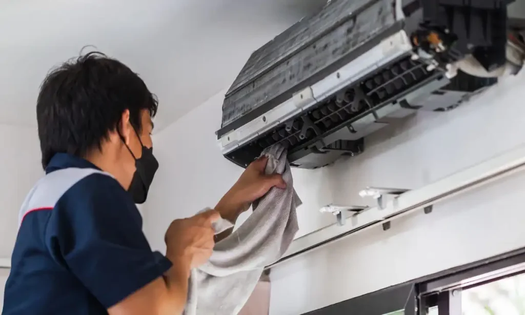 Regular AC Maintenance service
